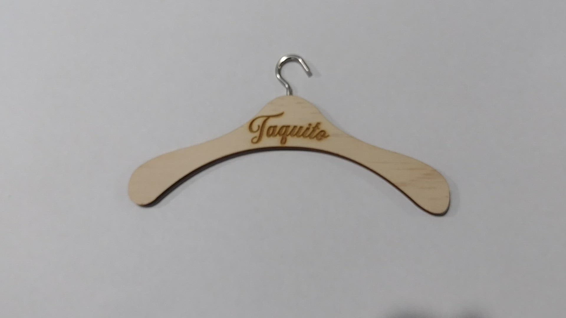 Personalised Dog/Cat Clothes Hanger